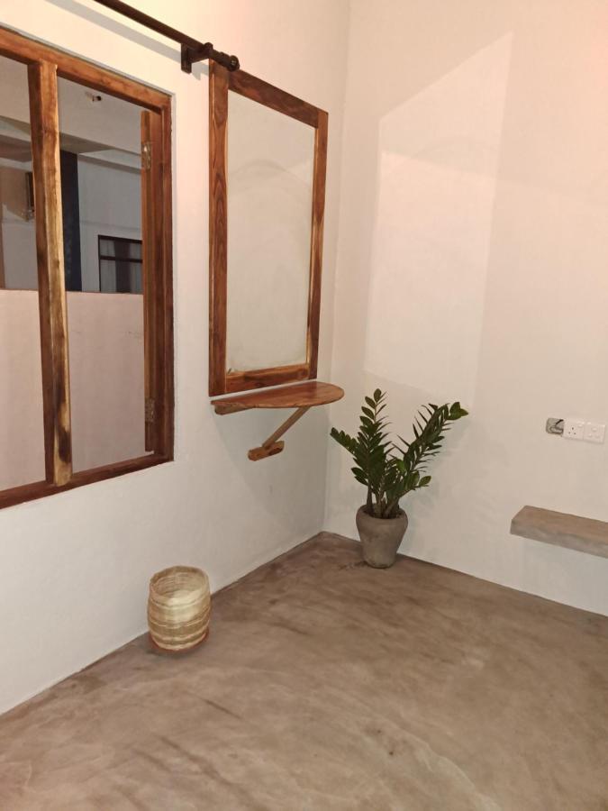 The Surf Access Guest House Arugam Kudah Eksteriør bilde
