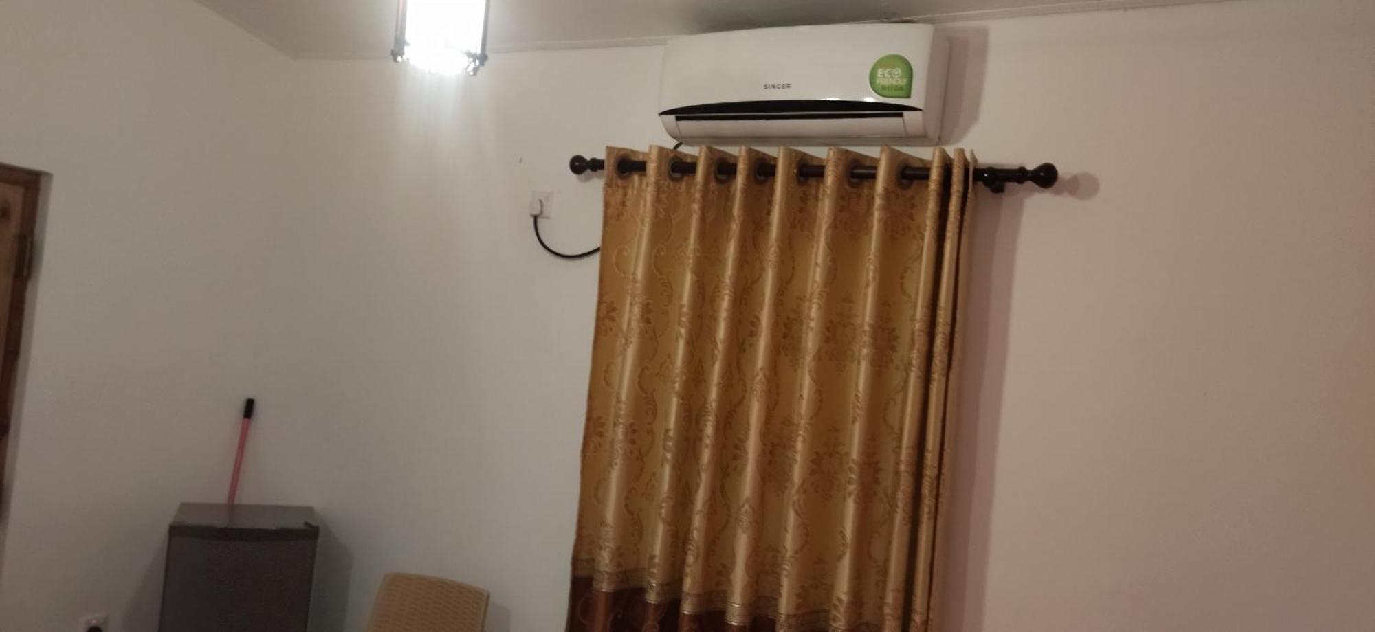The Surf Access Guest House Arugam Kudah Rom bilde