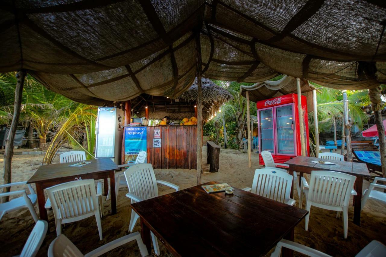 The Surf Access Guest House Arugam Kudah Eksteriør bilde