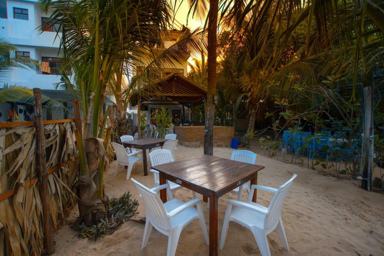 The Surf Access Guest House Arugam Kudah Eksteriør bilde