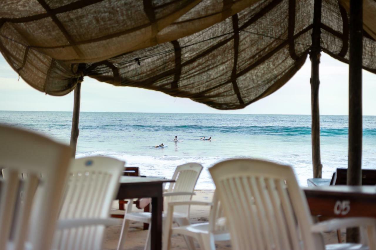 The Surf Access Guest House Arugam Kudah Eksteriør bilde