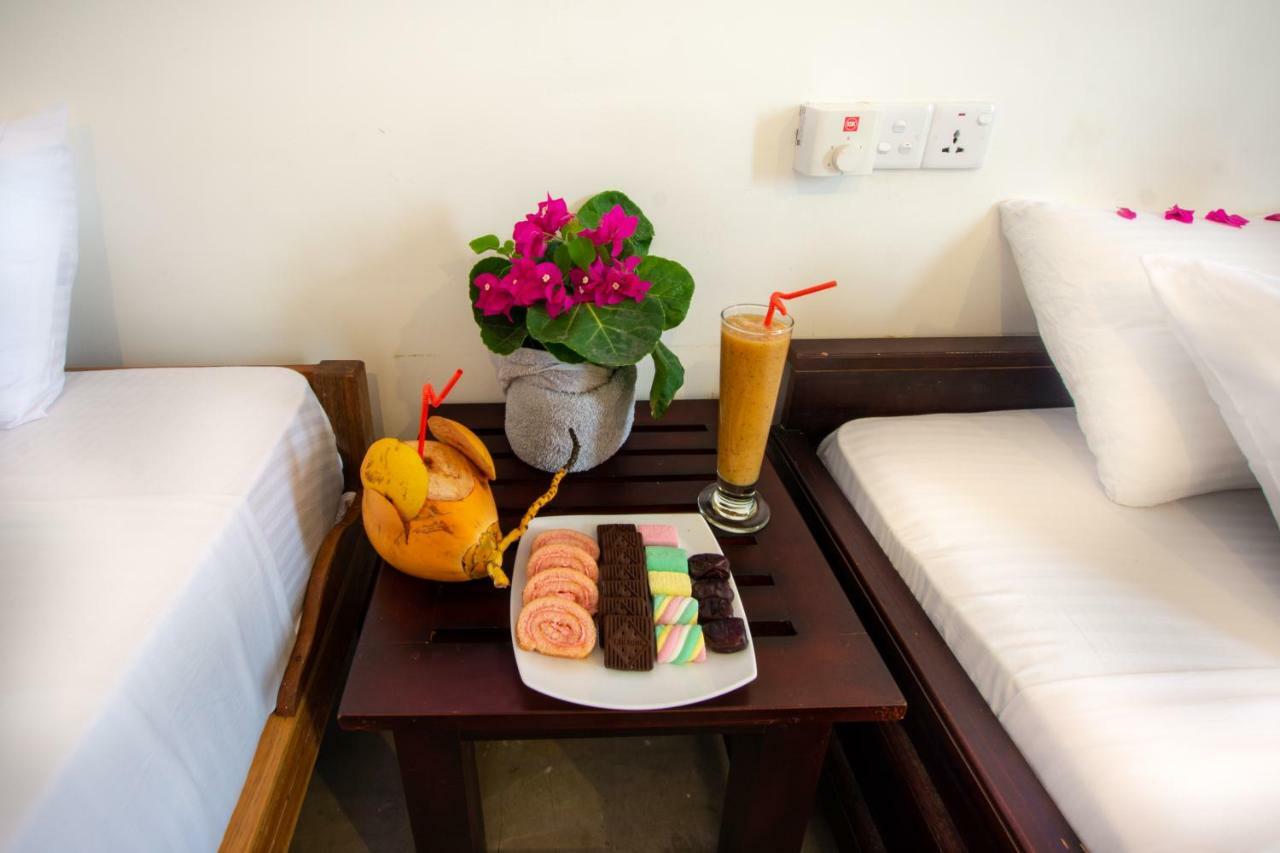 The Surf Access Guest House Arugam Kudah Eksteriør bilde